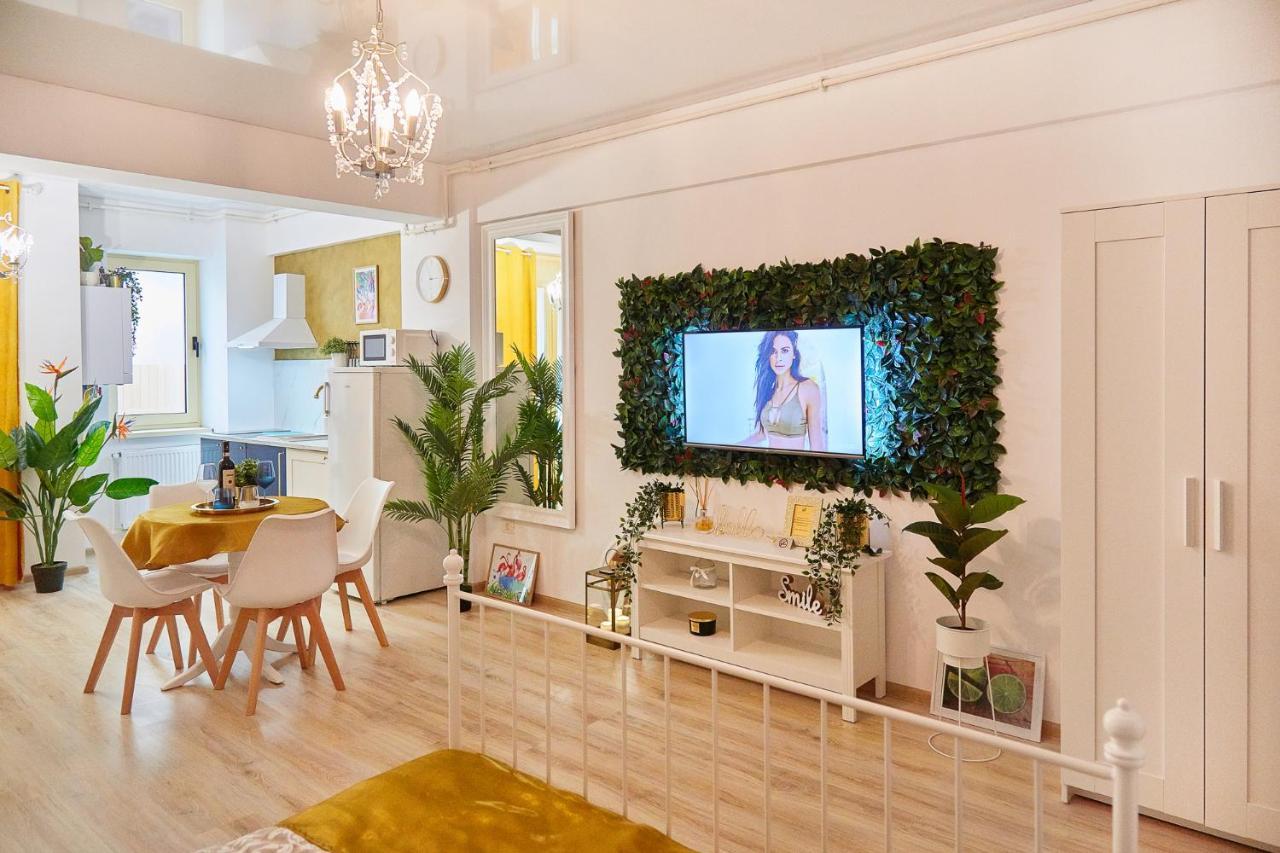 Sofia Seaside Apartamente Mamaia Nord Navodari Dış mekan fotoğraf